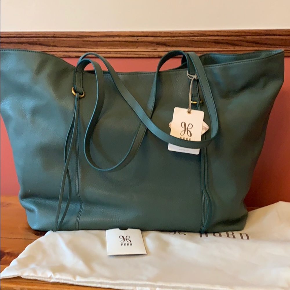 SOLD🌺🌺 ELSEWHERE